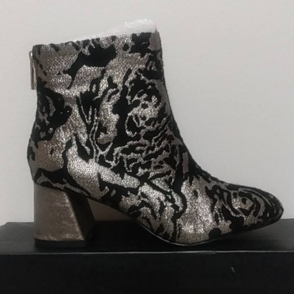 ☀️Nanette nanette Lepore ROSE Booties - Picture 4 of 8